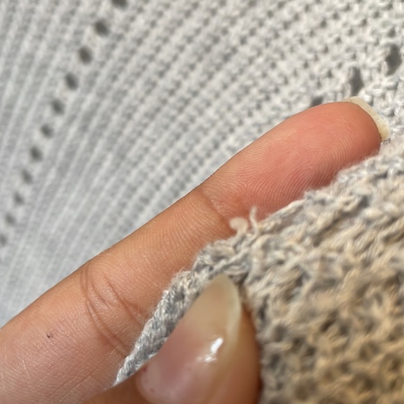 GARAGE flowy detailed sweater 🍂 - Picture 9 of 13